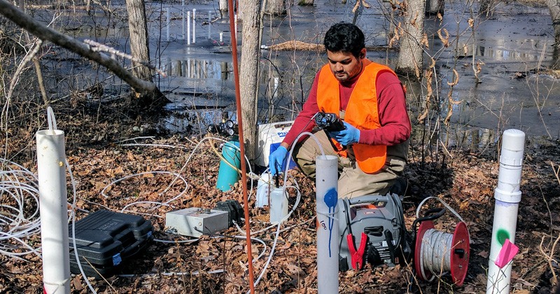 Tacking Carbon Chemistry in Wetlands Soils